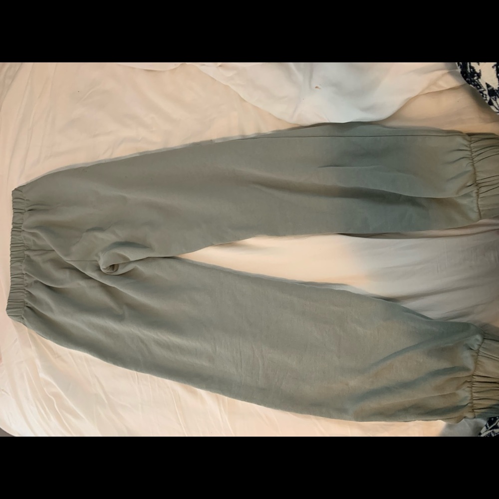 brandy melville sweatpants
